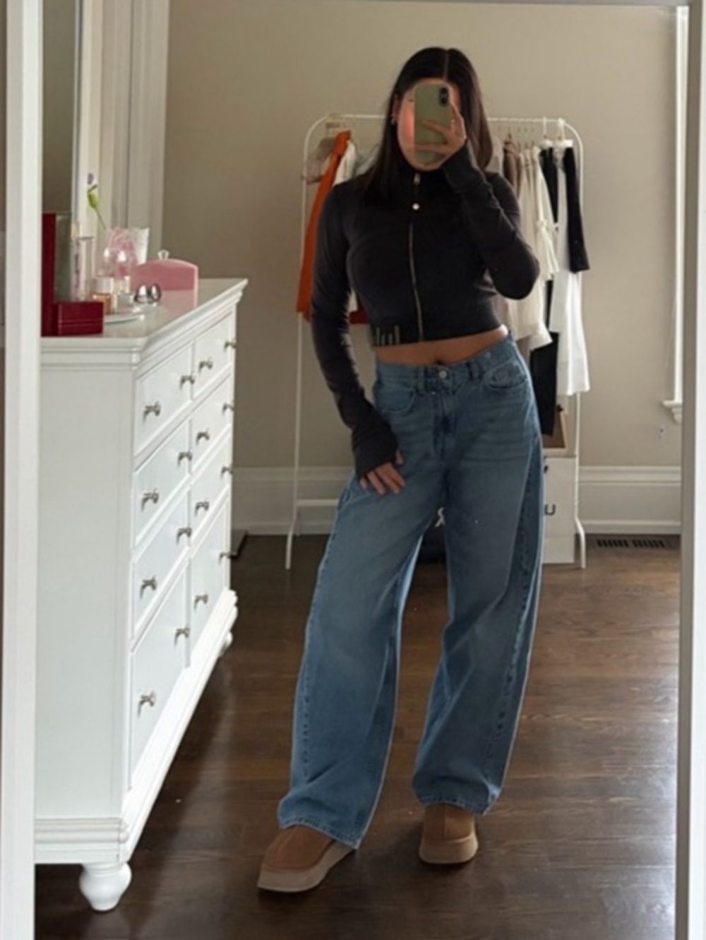 Lululemon Black Cropped Bomber Jacket Like New